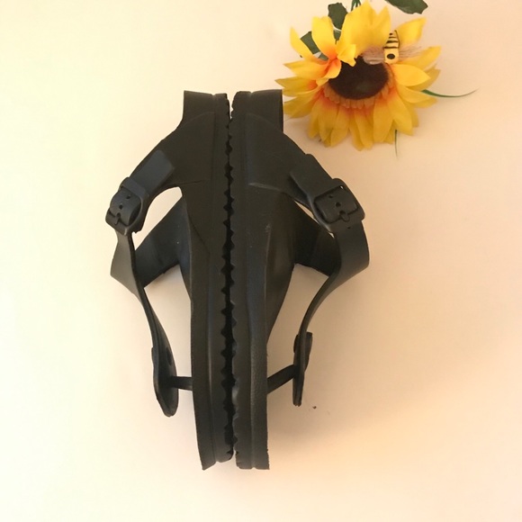 RED APPLE BLACK UNISEX SLIPPERS fr Thailand - Picture 5 of 6